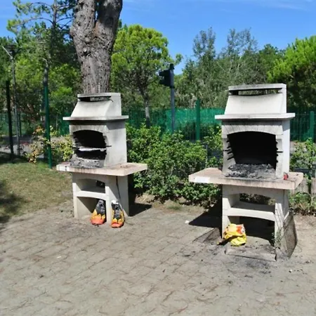 Newly Built 100 M From The Beach-bibione Apartment Bibione