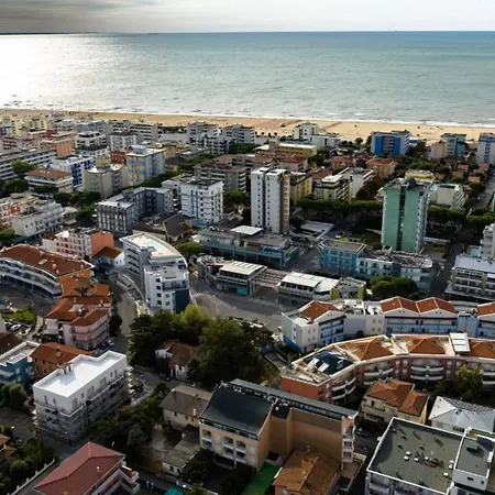 Apartment Newly Built 100 M From The Beach-bibione *