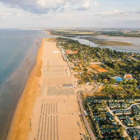 Apartment Newly Built 100 M From The Beach-bibione *